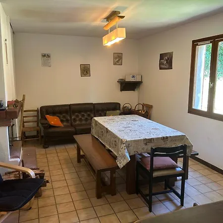 Maison De Pradelles-Cabardes